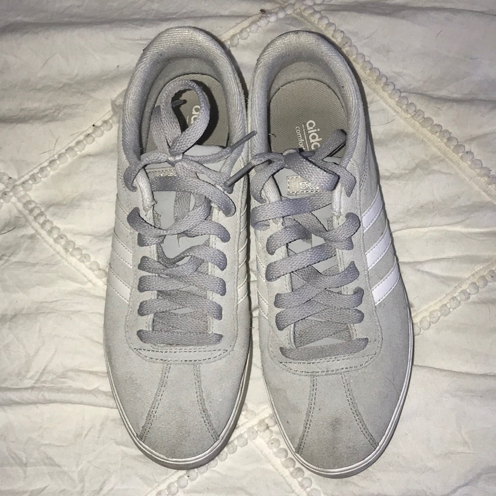 Gently warn adidas